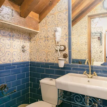 Casa Museo La Merced Aparthotel 2*